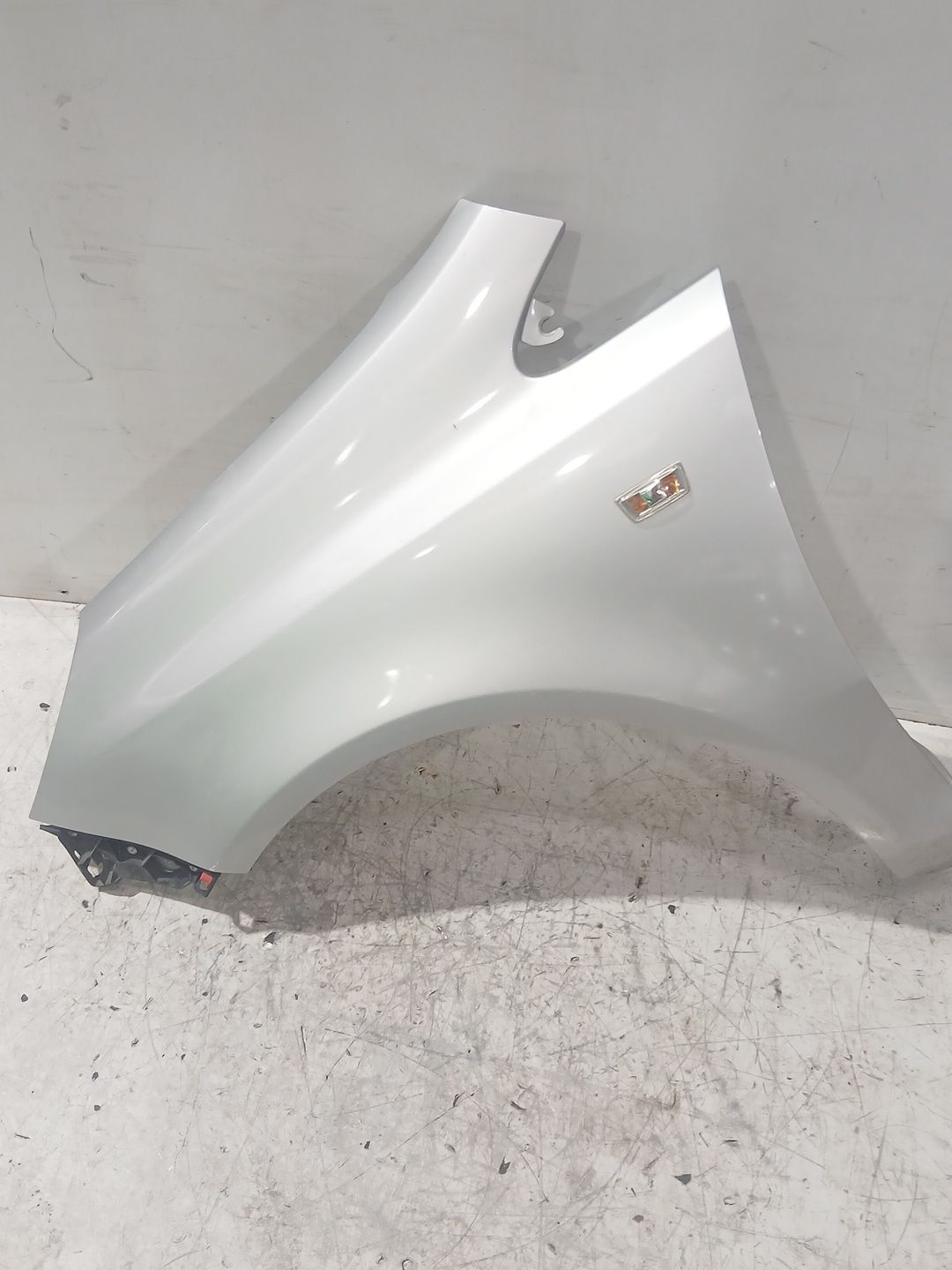 aleta_delantera_izquierda_93189645_opel_corsa_d_s07_1_3_cdti_l08_l68