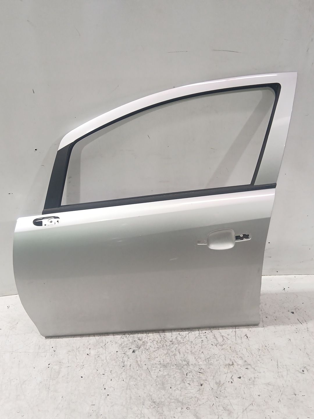 puerta_delantera_izquierda_93189328_opel_corsa_d_s07_1_3_cdti_l08_l68