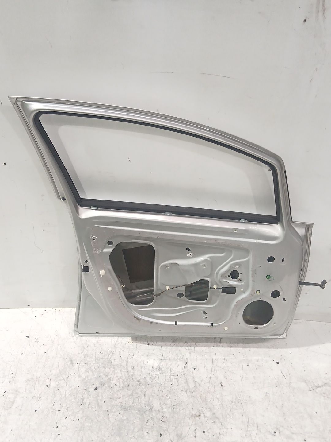 puerta_delantera_izquierda_93189328_opel_corsa_d_s07_1_3_cdti_l08_l68