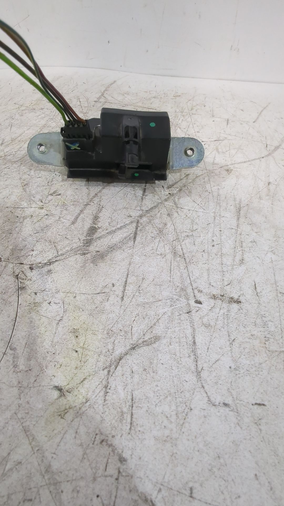 cerradura_maletero_porton_39021416_opel_corsa_d_s07_1_3_cdti_l08_l68