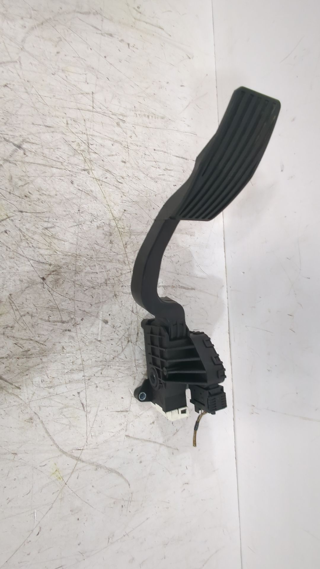 pedal_acelerador_39238341_opel_corsa_d_s07_1_3_cdti_l08_l68