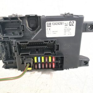 caja_reles_fusibles_134242261_opel_corsa_d_s07_1_3_cdti_l08_l68