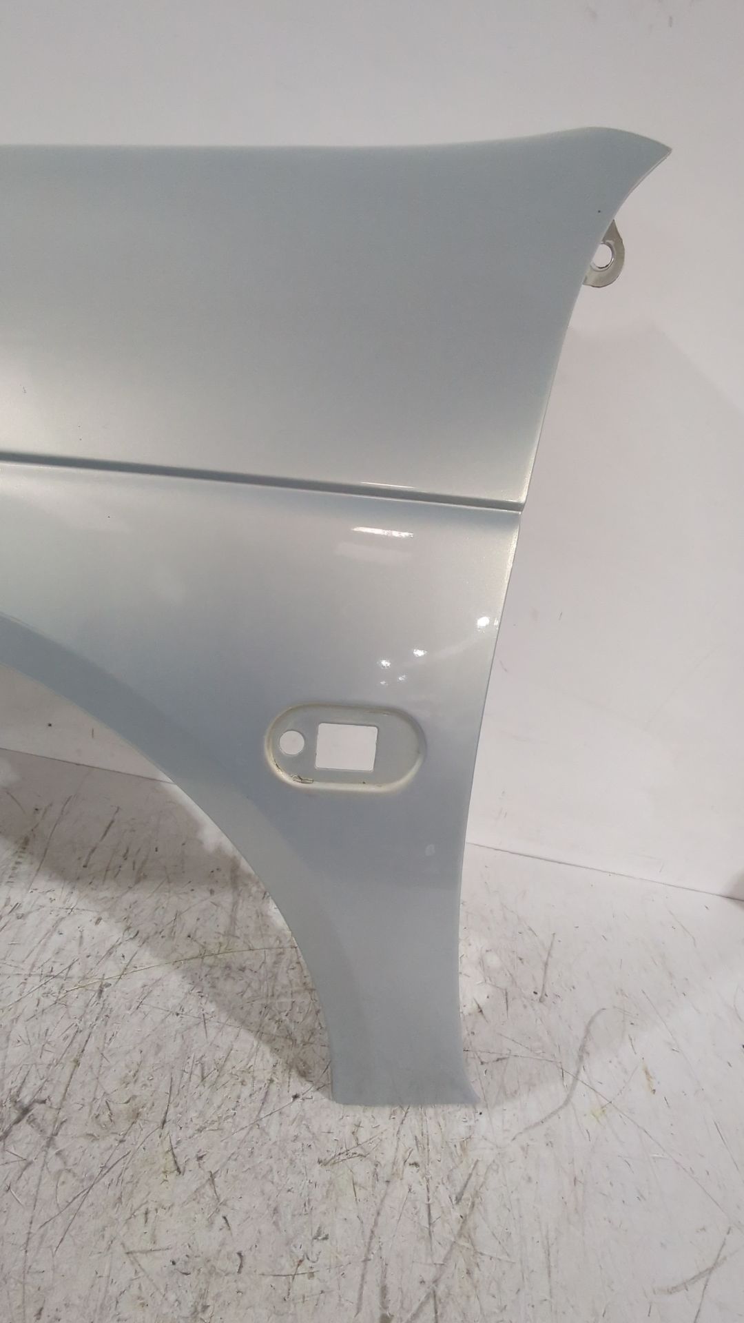 aleta_delantera_izquierda_7751675002_renault_megane_i_classic_la0_1_1_6_16v_la00_la04_la0b_la11_la16_la19_la1j_la1k