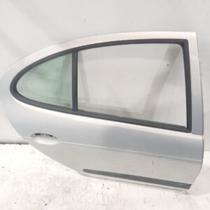 puerta_trasera_derecha_7751471876_renault_megane_i_classic_la0_1_1_6_16v_la00_la04_la0b_la11_la16_la19_la1j_la1k