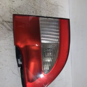 piloto_trasero_derecho_interior_7701042633_renault_megane_i_classic_la0_1_1_6_16v_la00_la04_la0b_la11_la16_la19_la1j_la1k