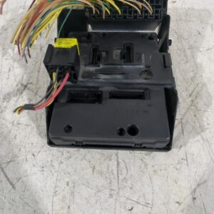 caja_reles_fusibles_7703297929_renault_megane_i_classic_la0_1_1_6_16v_la00_la04_la0b_la11_la16_la19_la1j_la1k