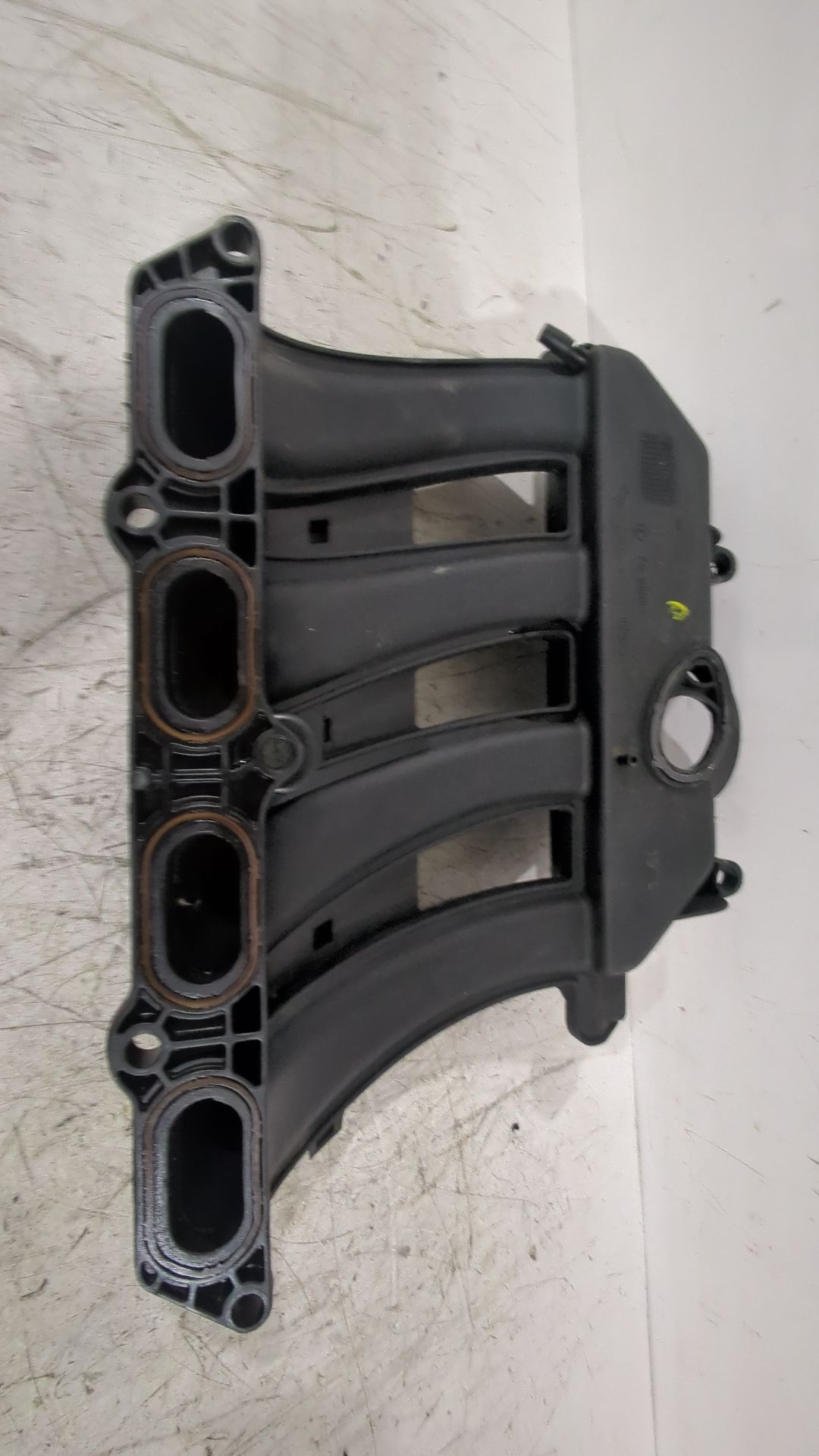 colector_admision_8200020647_renault_megane_i_classic_la0_1_1_6_16v_la00_la04_la0b_la11_la16_la19_la1j_la1k