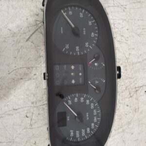 cuadro_instrumentos_8200126364_renault_megane_i_classic_la0_1_1_6_16v_la00_la04_la0b_la11_la16_la19_la1j_la1k
