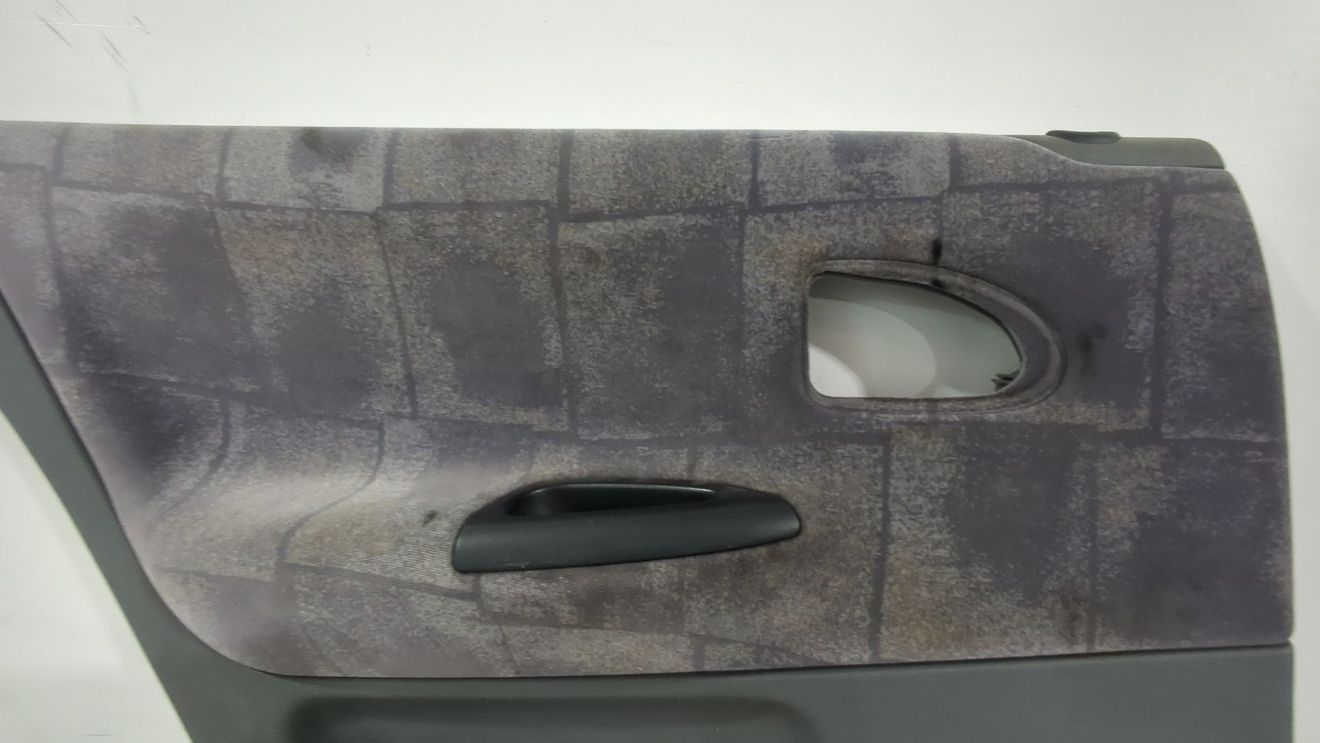 guarnecido_puerta_trasera_izquierda_7700425762_renault_megane_i_classic_la0_1_1_6_16v_la00_la04_la0b_la11_la16_la19_la1j_la1k