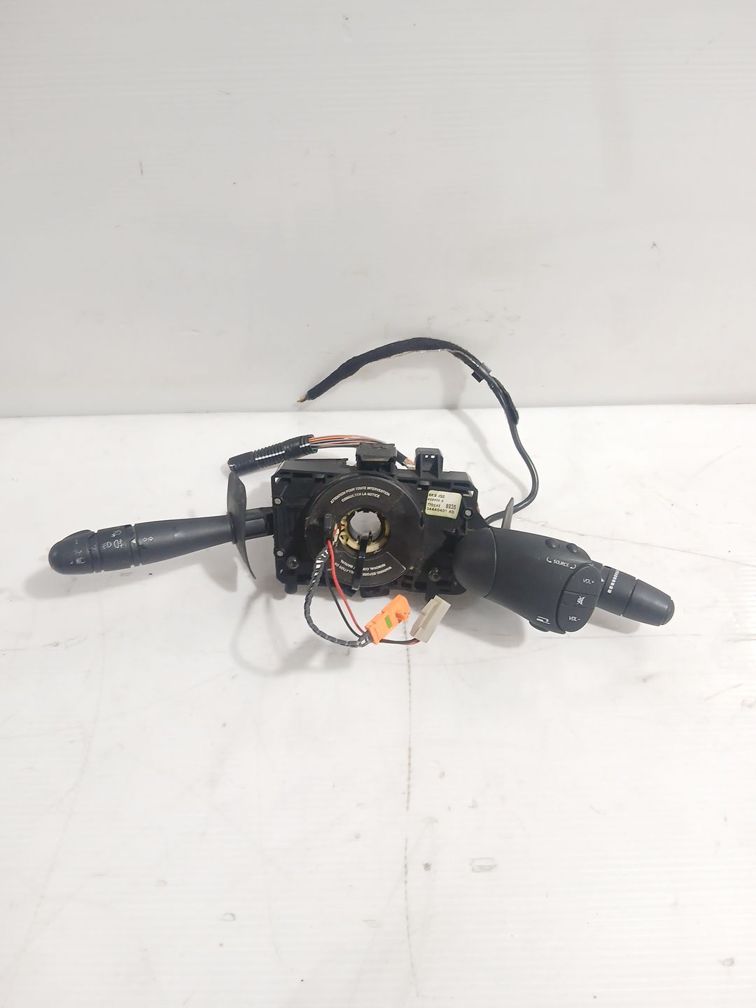 mando_multifuncion_34440401ad_7700428235_7700428197_34440401ad_renault_megane_i_classic_la0_1_1_6_16v_la00_la04_la0b_la11_la16_l