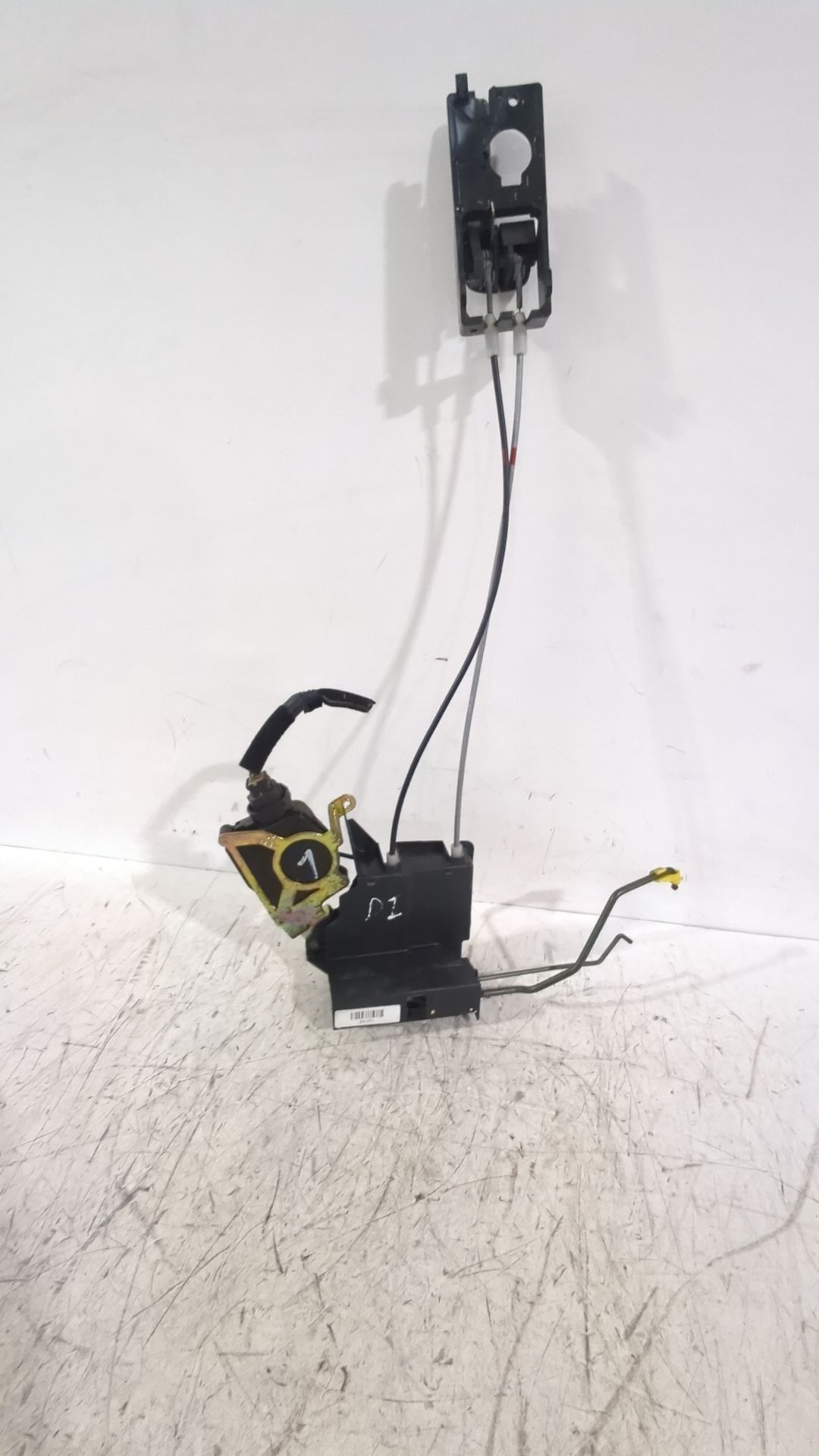 cerradura_puerta_delantera_izquierda_813111g000_kia_rio_ii_jb_1_5_crdi