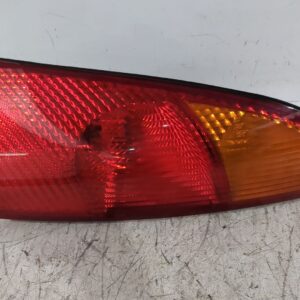 piloto_trasero_derecho_1214226_ford_focus_i_daw_dbw_1_8_tdci