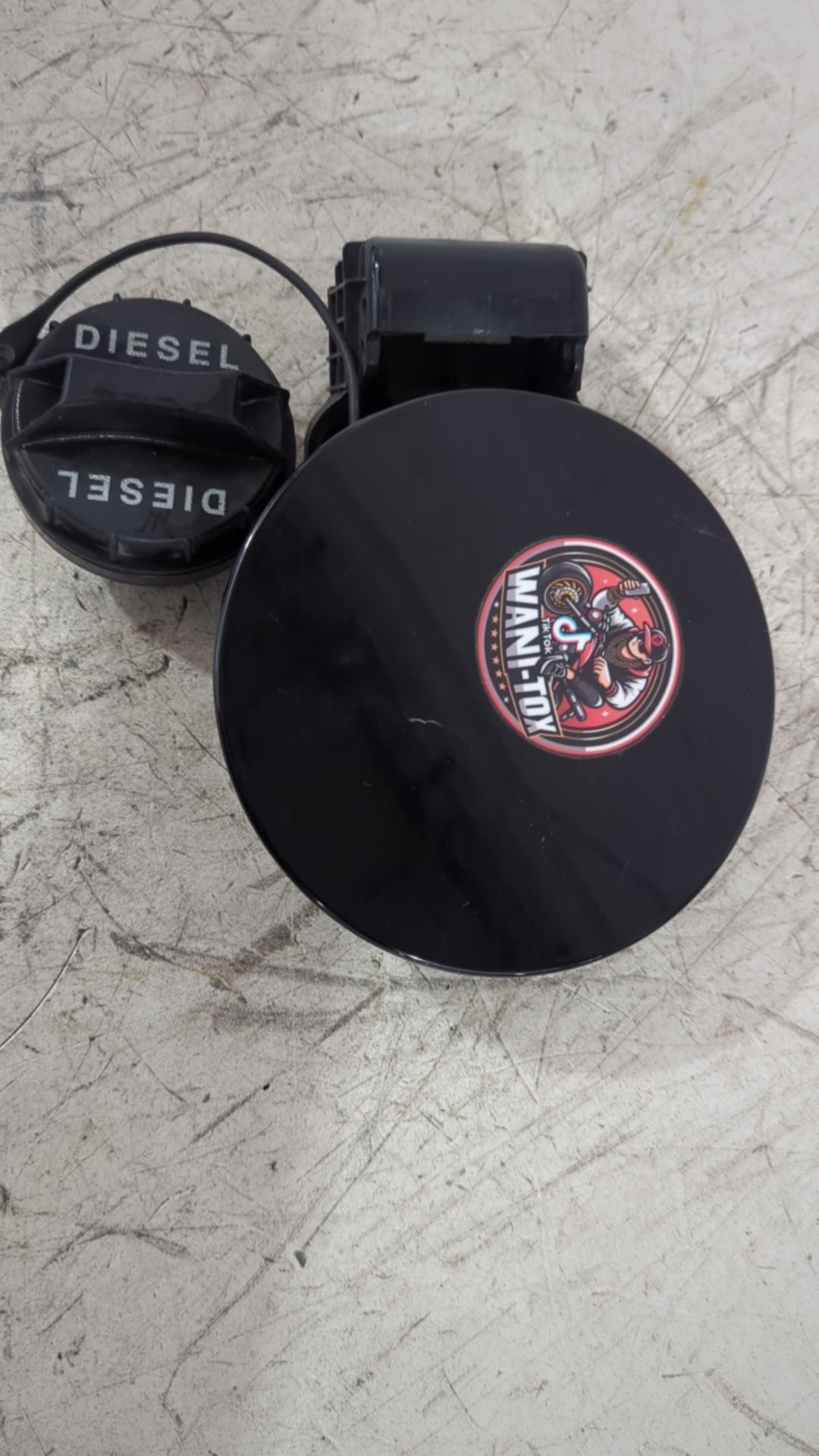 tapa_exterior_combustible_695101g200_kia_rio_ii_jb_1_5_crdi