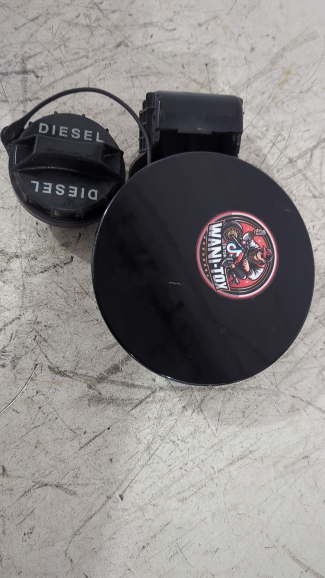 tapa_exterior_combustible_695101g200_kia_rio_ii_jb_1_5_crdi