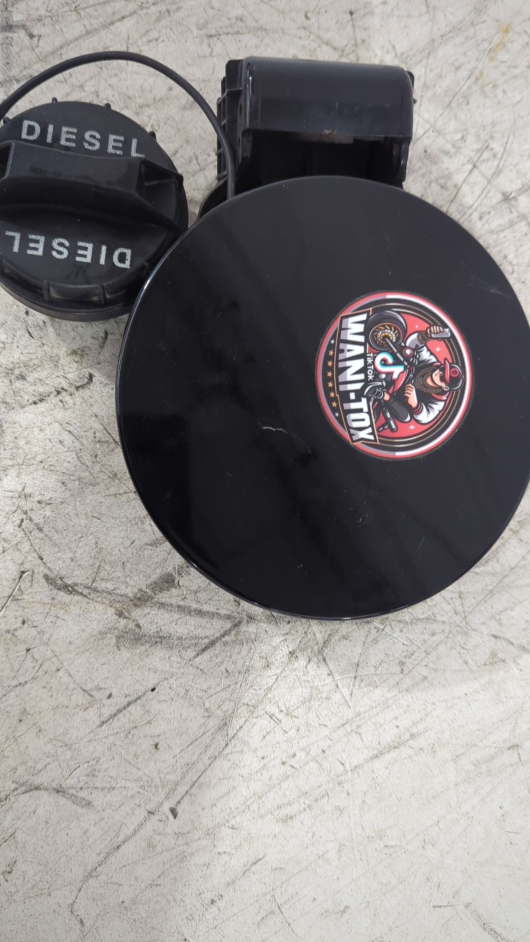 tapa_exterior_combustible_695101g200_kia_rio_ii_jb_1_5_crdi