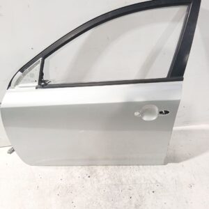 puerta_delantera_izquierda_760031h000_kia_cee_d_hatchback_ed_1_6_crdi_90