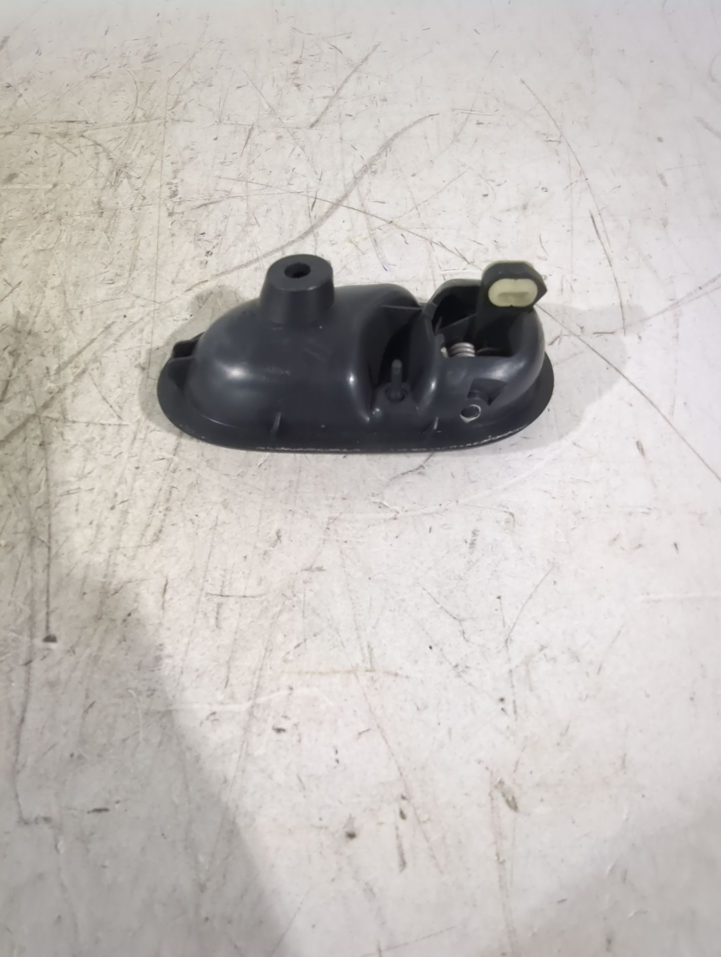 maneta_interior_delantera_izquierda_806717698r_dacia_sandero_ii_b8_1_5_dci