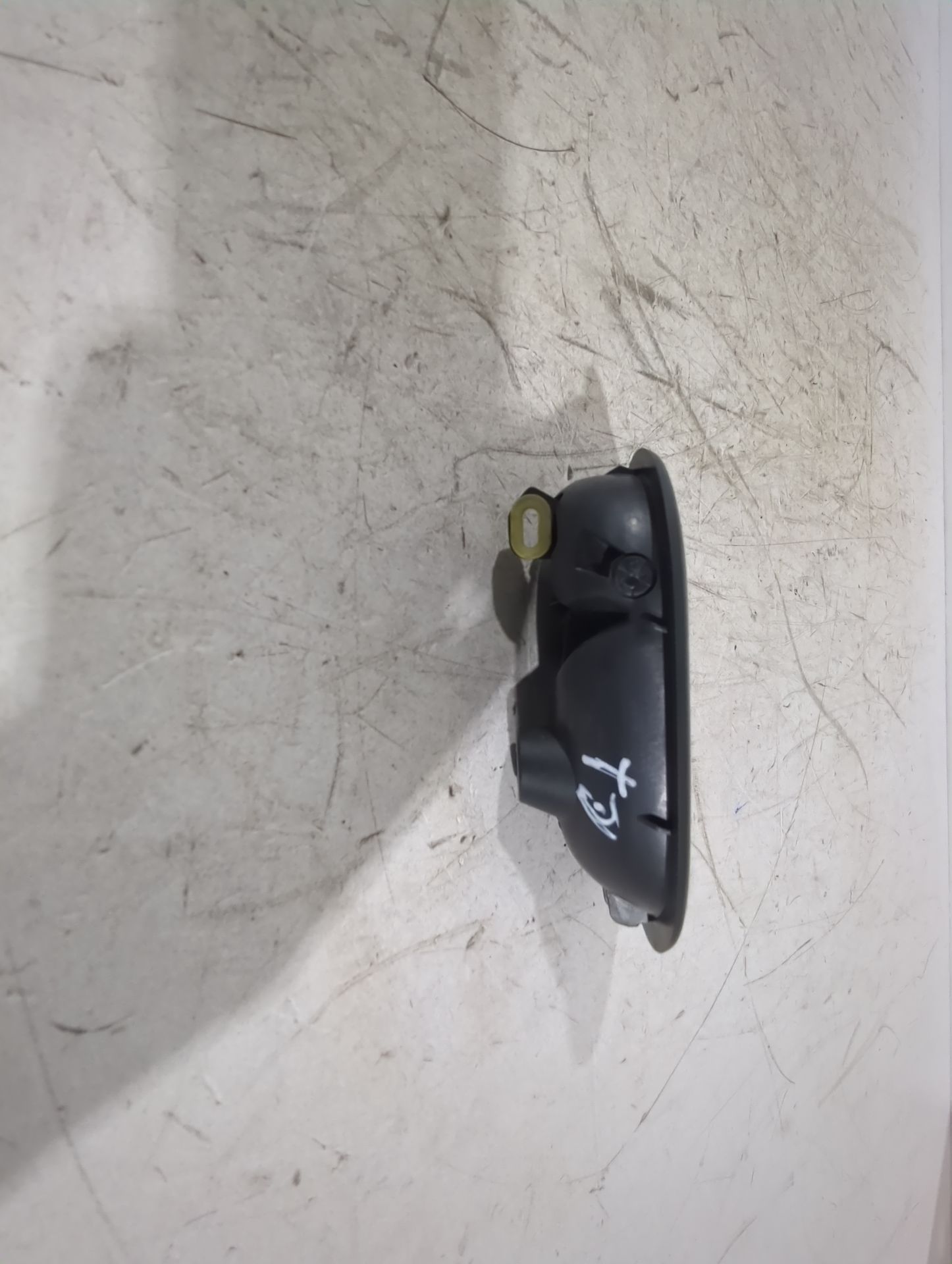 maneta_interior_trasera_derecha_826721919r_dacia_sandero_ii_b8_1_5_dci