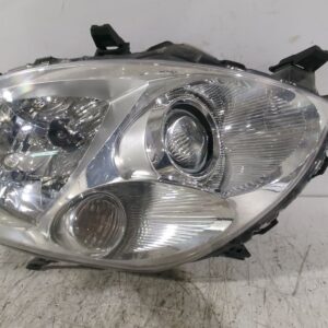 faro_derecho_8113002470_toyota_auris_e15_1_6_zre151