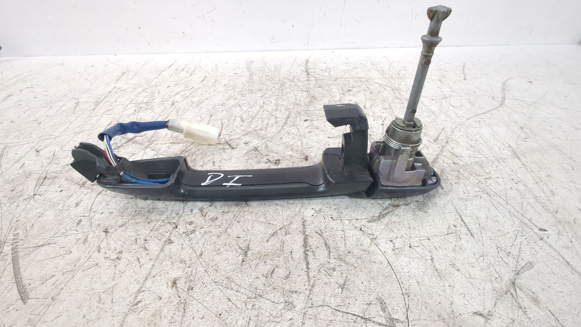 maneta_exterior_delantera_izquierda_692110d070_toyota_auris_e15_1_6_zre151