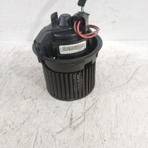 motor_calefaccion_t1020778j_dacia_sandero_ii_b8_1_5_dci