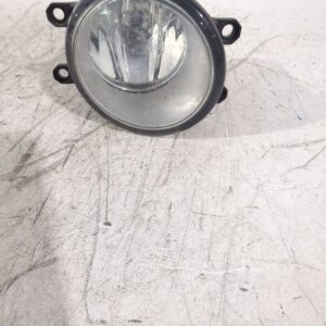 faro_antiniebla_derecho_89206401_toyota_auris_e15_1_6_zre151