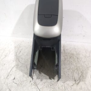 consola_central_5891102200_toyota_auris_e15_1_6_zre151