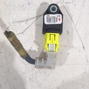 sensor_8917302050_toyota_auris_e15_1_6_zre151