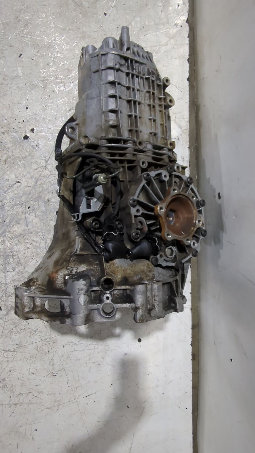 caja_cambios_012300060bx_audi_a4_b6_8e2_1_9_tdi