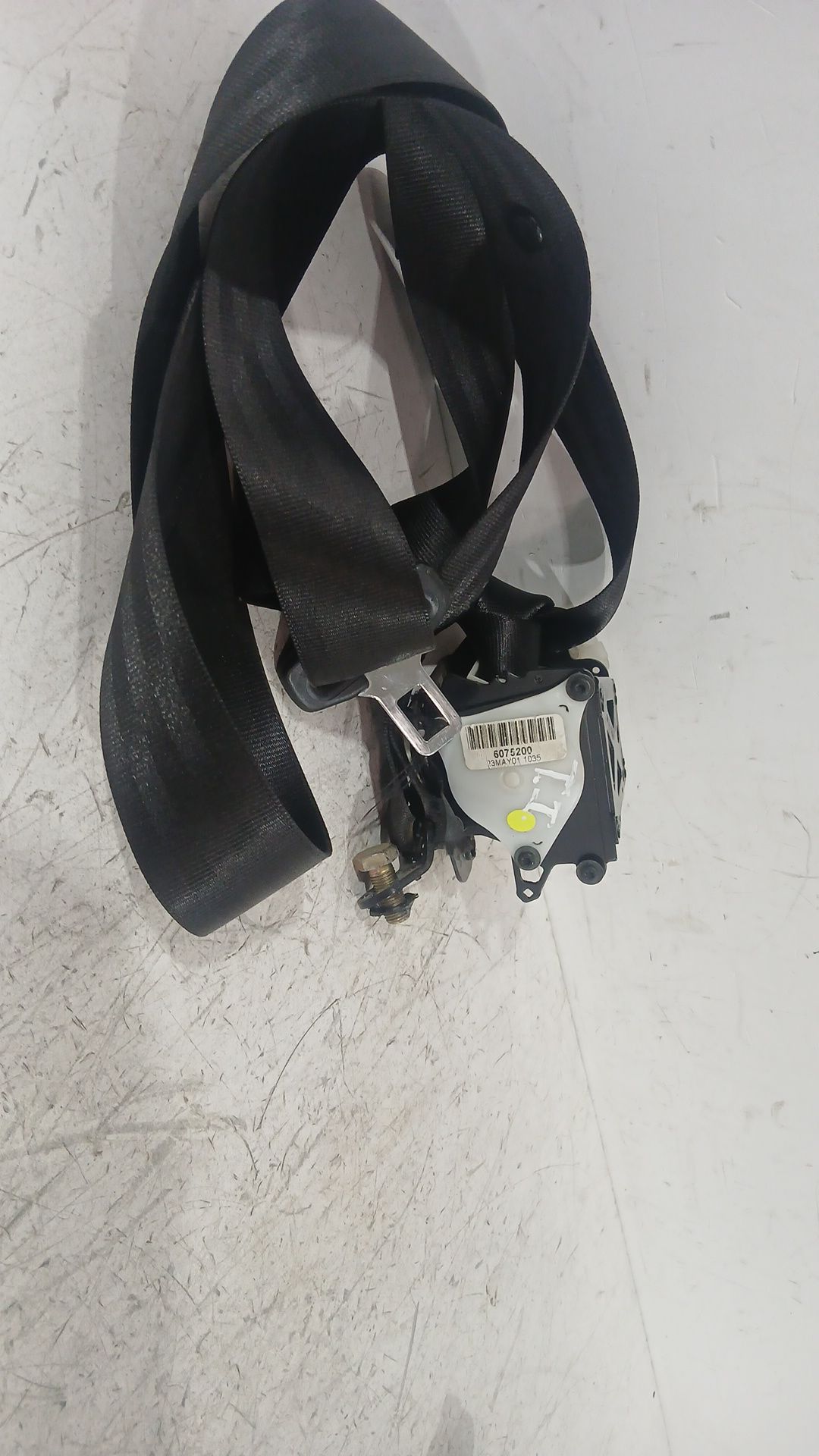 cinturon_seguridad_trasero_izquierdo_8e5857805mv04_audi_a4_b6_8e2_1_9_tdi