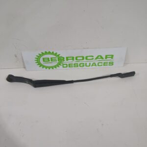 brazo_limpia_delantero_izquierdo_983112l000_hyundai_i30_fd_1_6_crdi