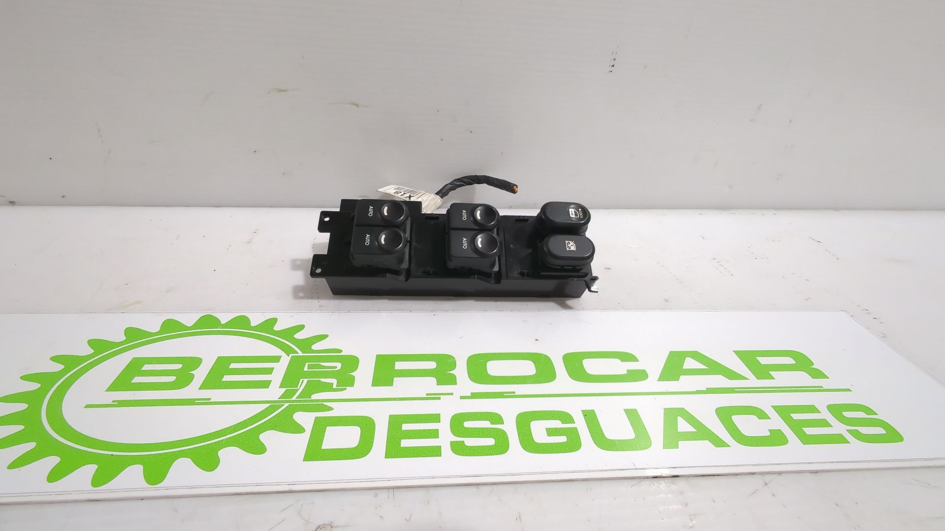 mando_elevalunas_delantero_izquierdo_935702l010_hyundai_i30_fd_1_6_crdi