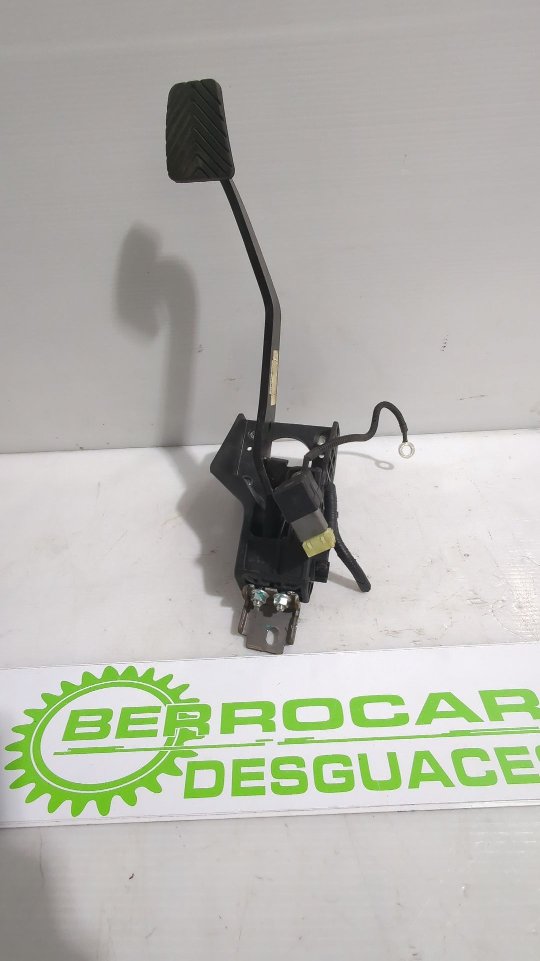 pedal_freno_328001h100_hyundai_i30_fd_1_6_crdi