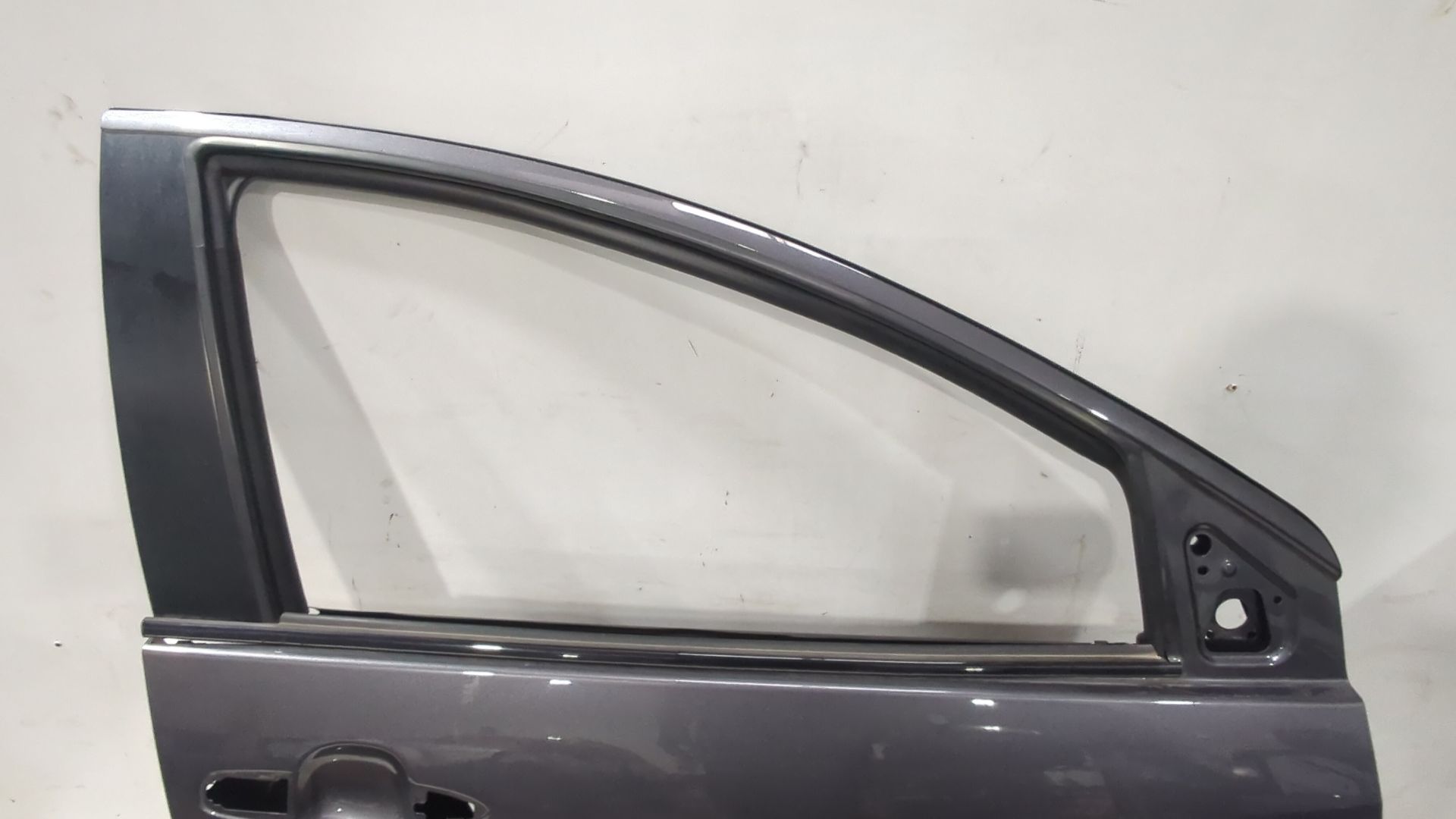 puerta_delantera_derecha_67001k0020_toyota_yaris_p21_pa1_ph1_1_5_hybrid_mxph11