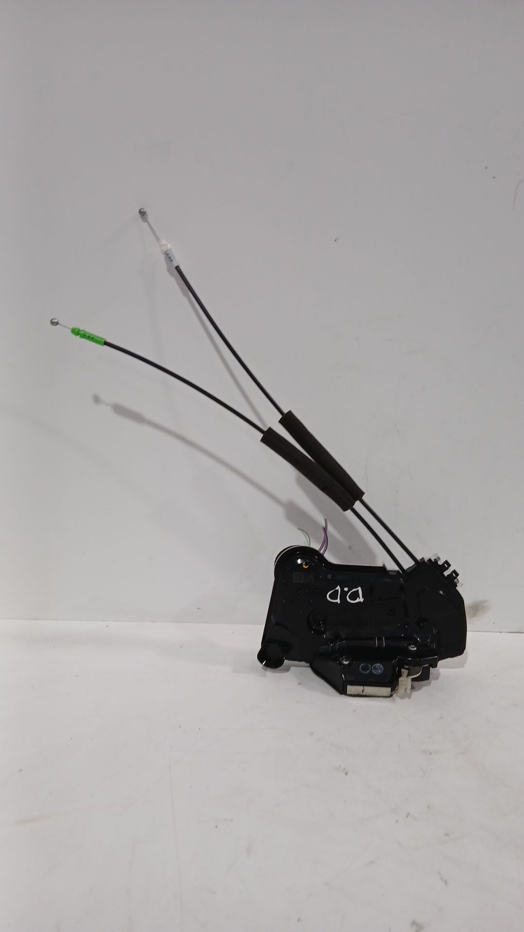 cerradura_puerta_delantera_derecha_6903002511_toyota_corolla_hatchback_e21_ea1_eh1_1_8_vvti_hybrid_zwe219