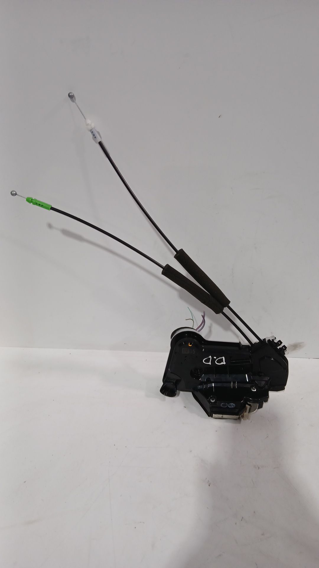 cerradura_puerta_delantera_derecha_6903002511_toyota_corolla_hatchback_e21_ea1_eh1_1_8_vvti_hybrid_zwe219