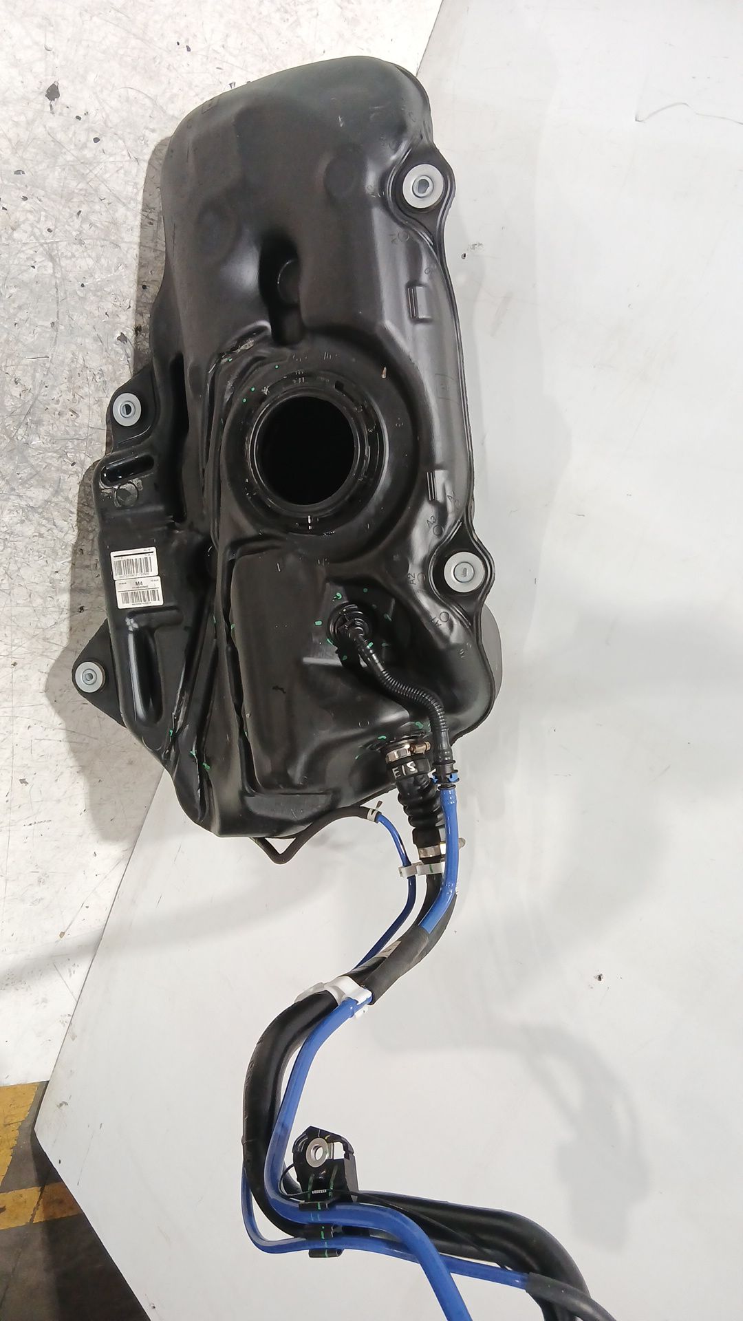 deposito_combustible_77001f4101_toyota_corolla_hatchback_e21_ea1_eh1_1_8_vvti_hybrid_zwe219