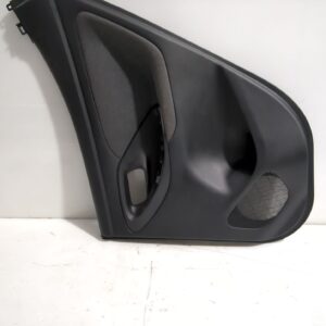 guarnecido_puerta_trasera_derecha_67630k0120_toyota_yaris_p21_pa1_ph1_1_5_hybrid_mxph11