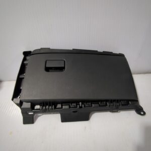 guantera_55552k0030_toyota_yaris_p21_pa1_ph1_1_5_hybrid_mxph11