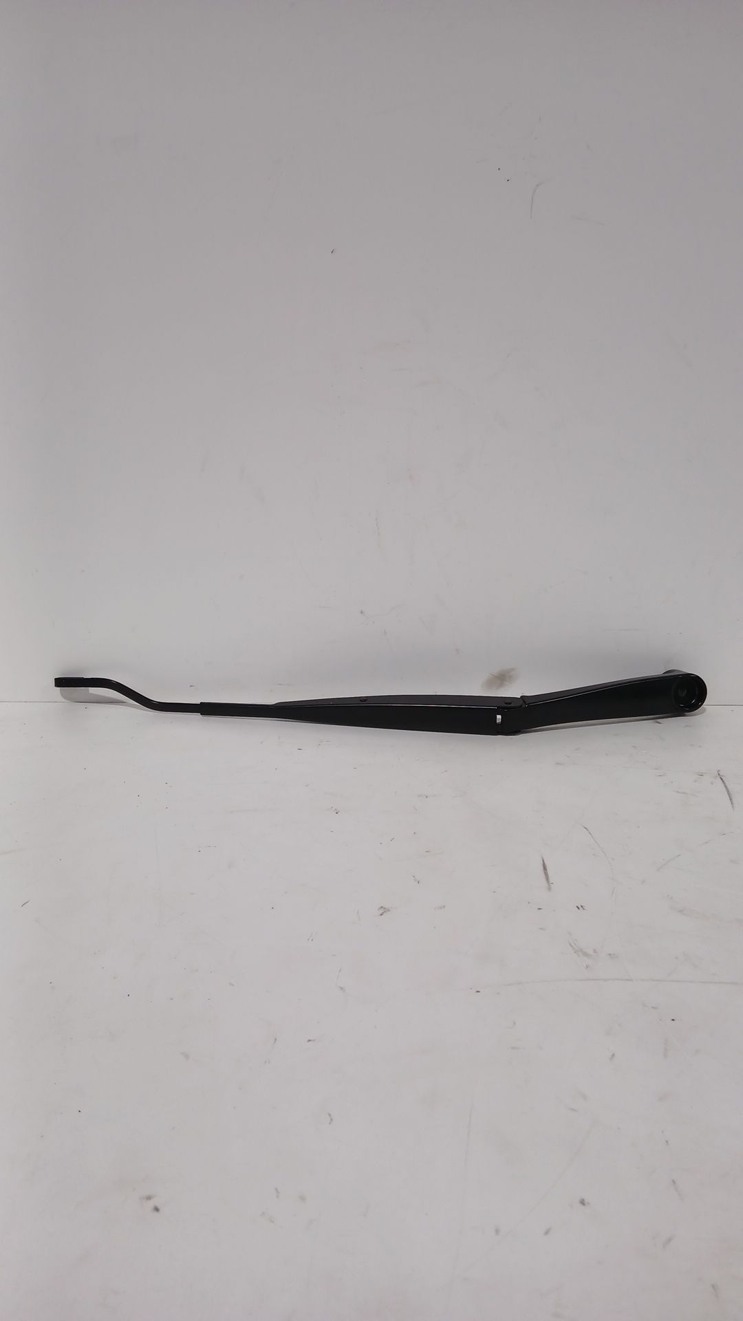 brazo_limpia_delantero_izquierdo_98311h8000_kia_stonic_yb_1_0_t_gdi