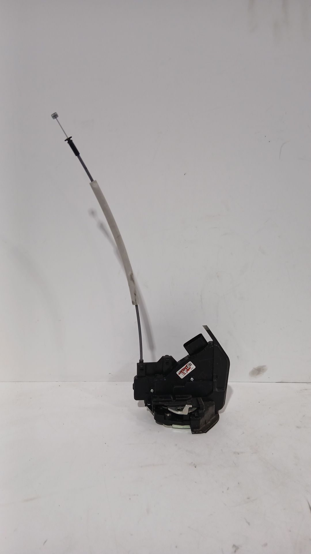 cerradura_puerta_trasera_izquierda_81410h8020_kia_stonic_yb_1_0_t_gdi