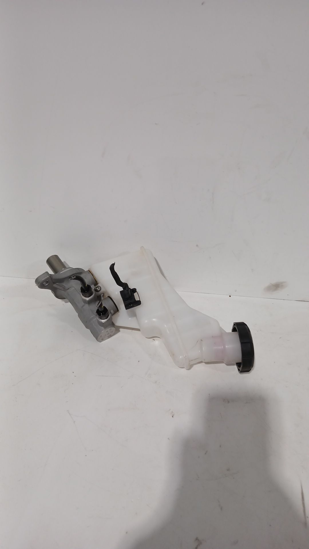 bomba_freno_58510h8210_kia_stonic_yb_1_0_t_gdi