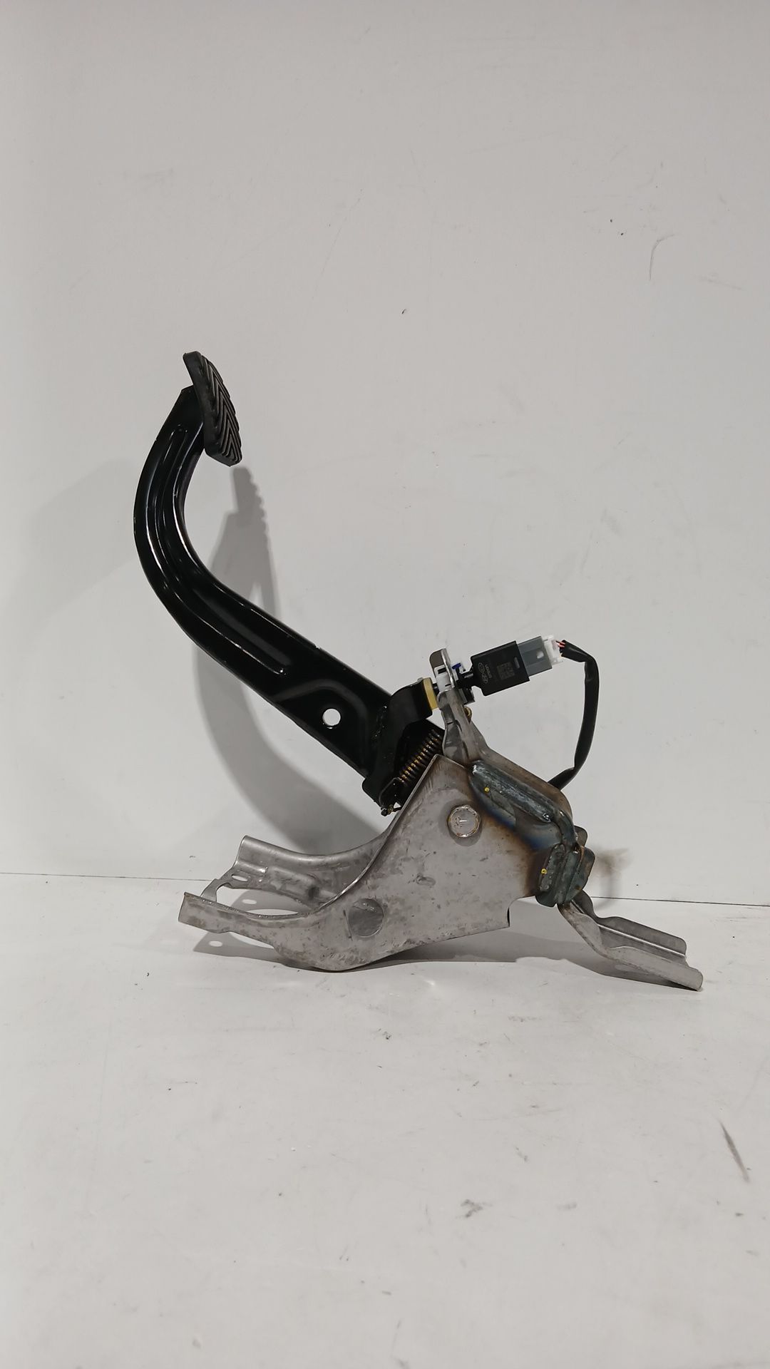 pedal_freno_32800h8100_kia_stonic_yb_1_0_t_gdi