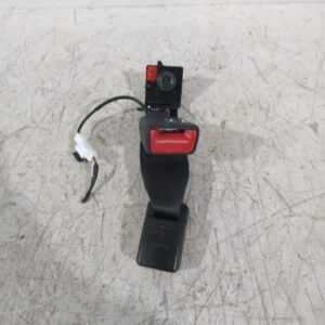 enganche_cinturon_trasero_izquierdo_898j0h8200wk_kia_stonic_yb_1_0_t_gdi