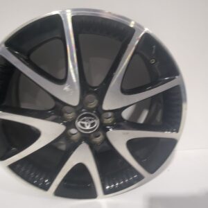 llanta_42611k0050_toyota_yaris_p21_pa1_ph1_1_5_hybrid_mxph11