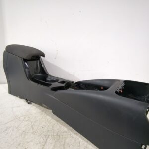 consola_central_5891002c00c0_toyota_corolla_hatchback_e21_ea1_eh1_1_8_vvti_hybrid_zwe219