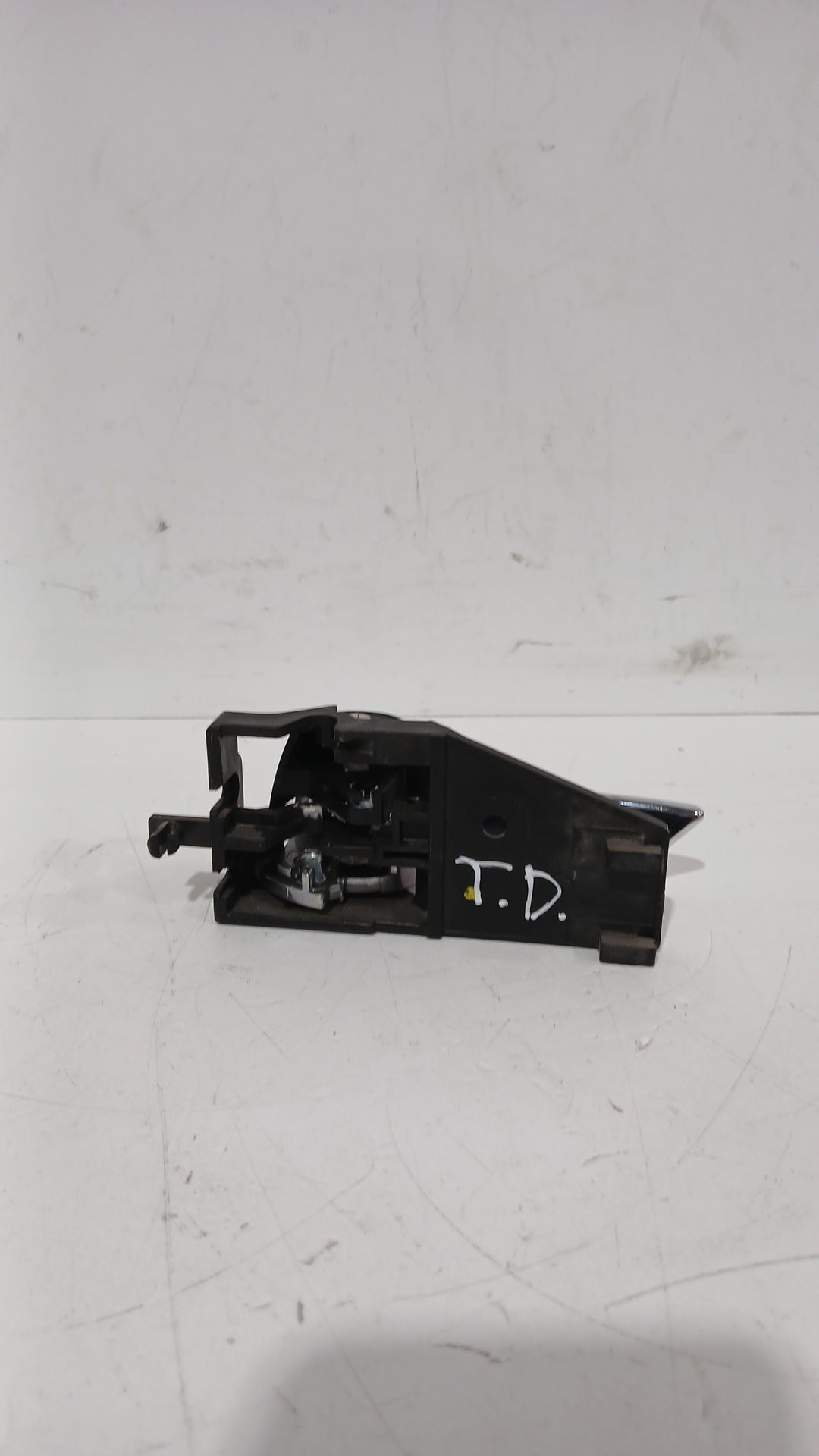 maneta_interior_trasera_derecha_8311061m005pk_suzuki_sx4_s_cross_jy_1_4_t_allgrip_akk_414