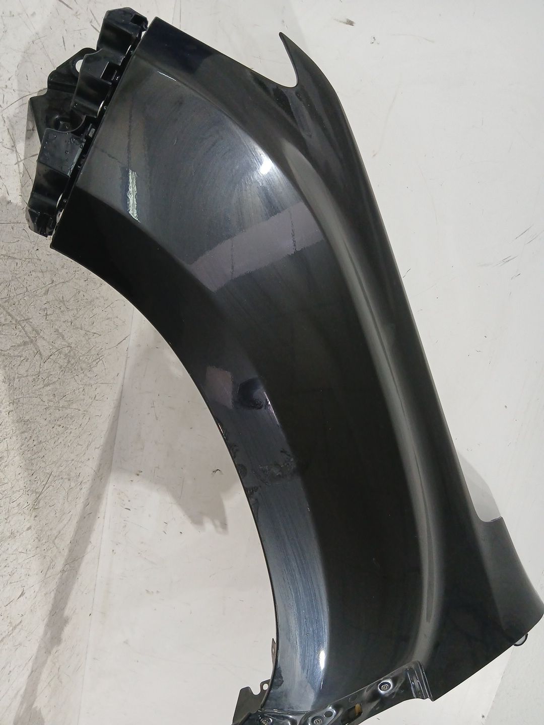 aleta_delantera_izquierda_631011252r_dacia_duster_hm_1_0_tce_90