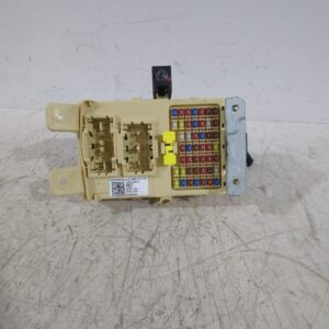 caja_reles_fusibles_91955h8570_kia_stonic_yb_1_0_t_gdi