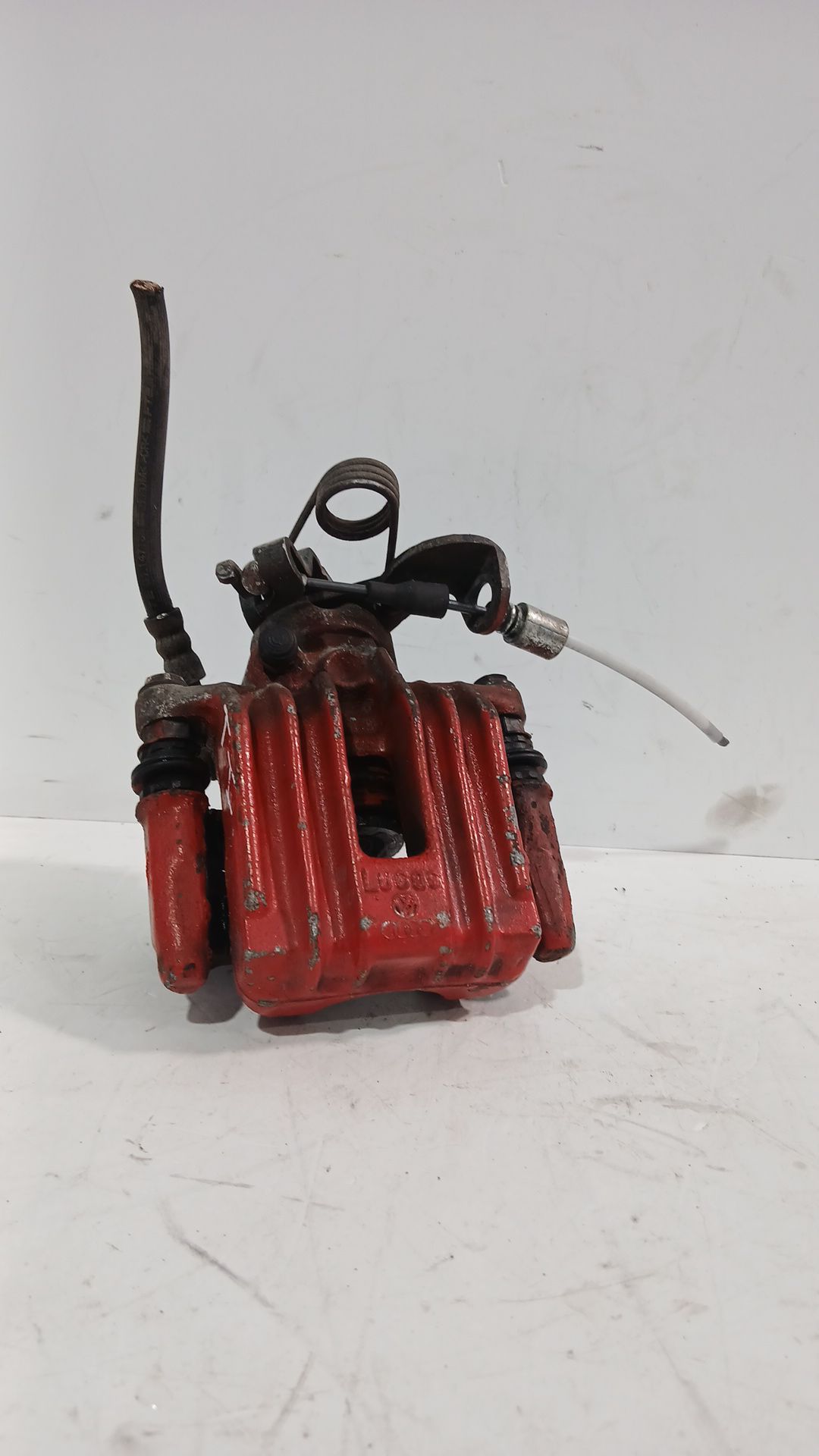 pinza_de_freno_trasera_izquierda_8e0615423c_audi_a4_b6_8e2_1_9_tdi